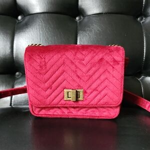 Art Class Small Red Velvet Quilted Shoulder Bag Purse